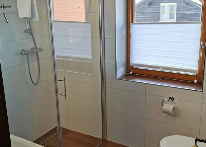 Mit Komplett Eingerichteter Kuechenzeile Im Wohnraum By Interhome 아파트