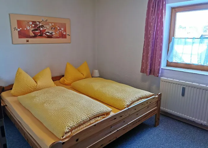 Mit Komplett Eingerichteter Kuechenzeile Im Wohnraum By Interhome 아파트